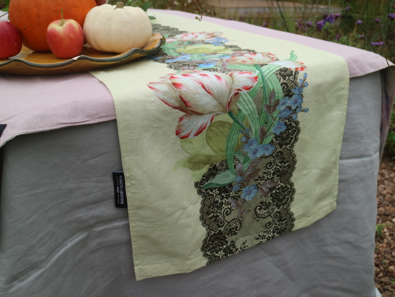 Table Runner in 'Bohemian Tulip'