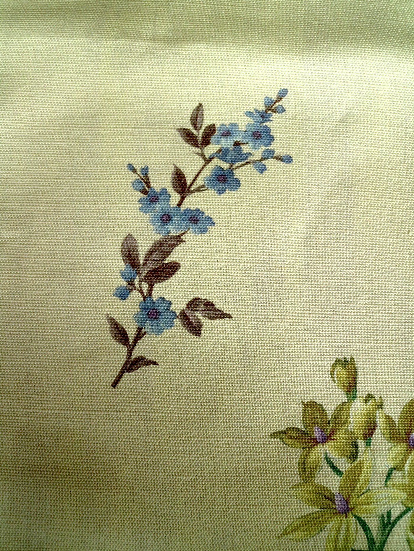 Belstone linen Wild Primrose Yellow