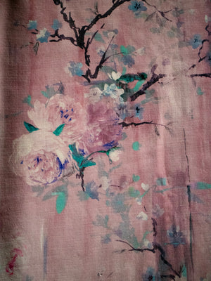 Perfumes of the Night Floral Rococo Pink